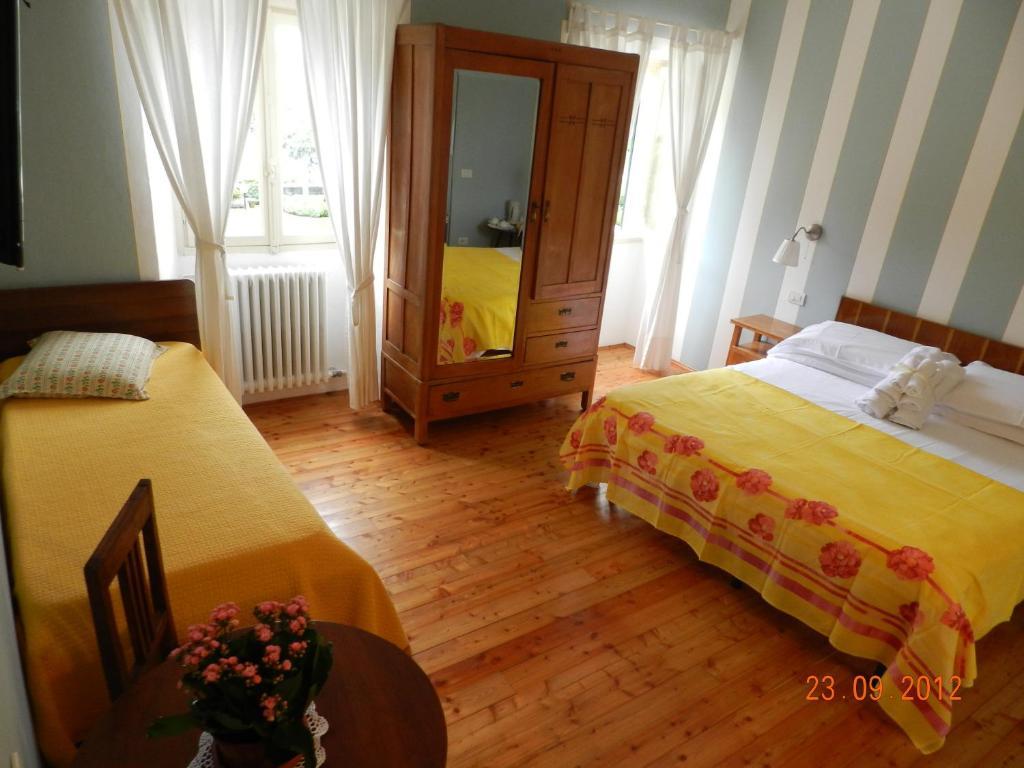 Albergo La Ripa Бавено Номер фото