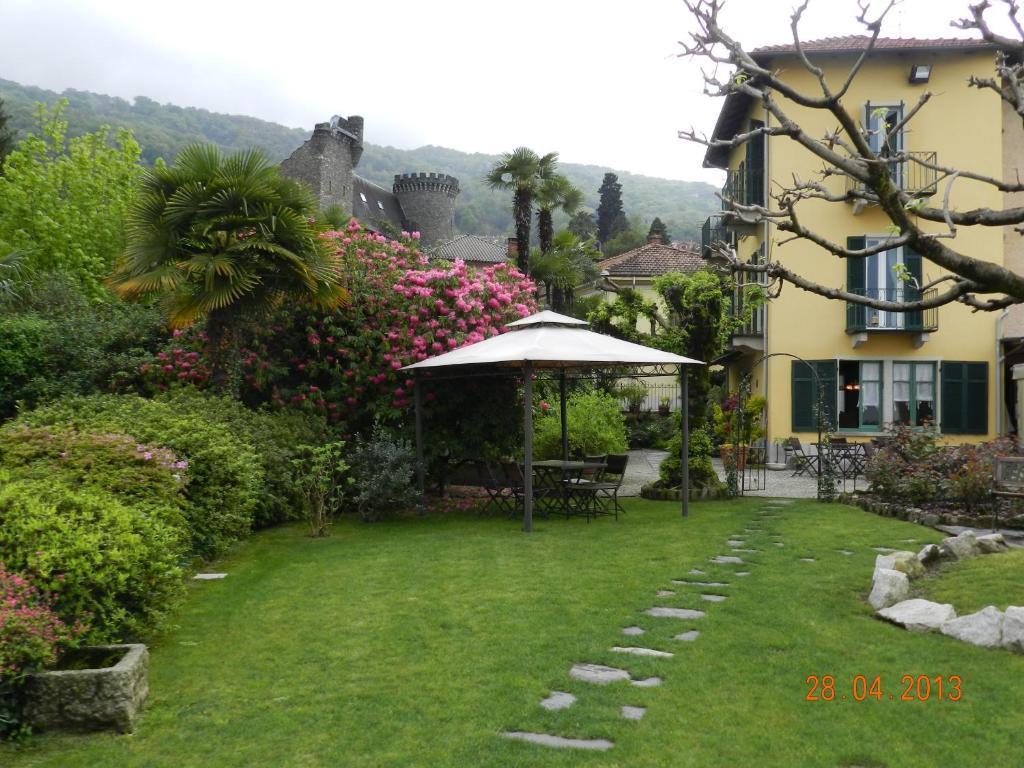 Albergo La Ripa Бавено Экстерьер фото